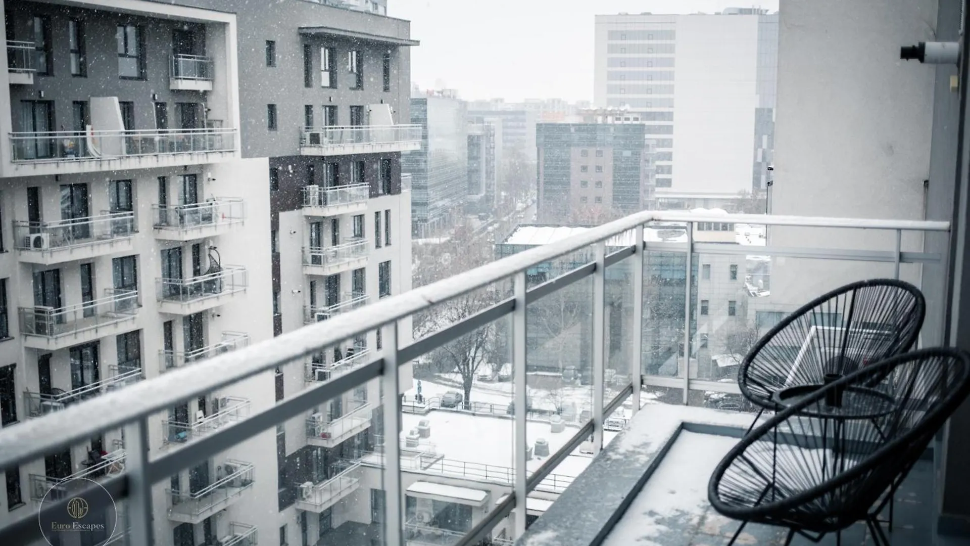 アパート ブカレストExecutive Duplex With Balcony, Skyline Views & Free Parkingアパートメント ルーマニア