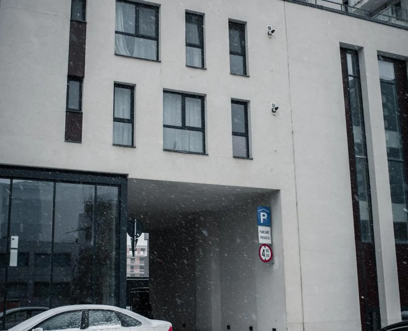 Executive Duplex With Balcony, Skyline Views & Free Parking Lejlighed Bukarest